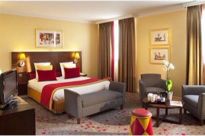 Hotel Magic Circus